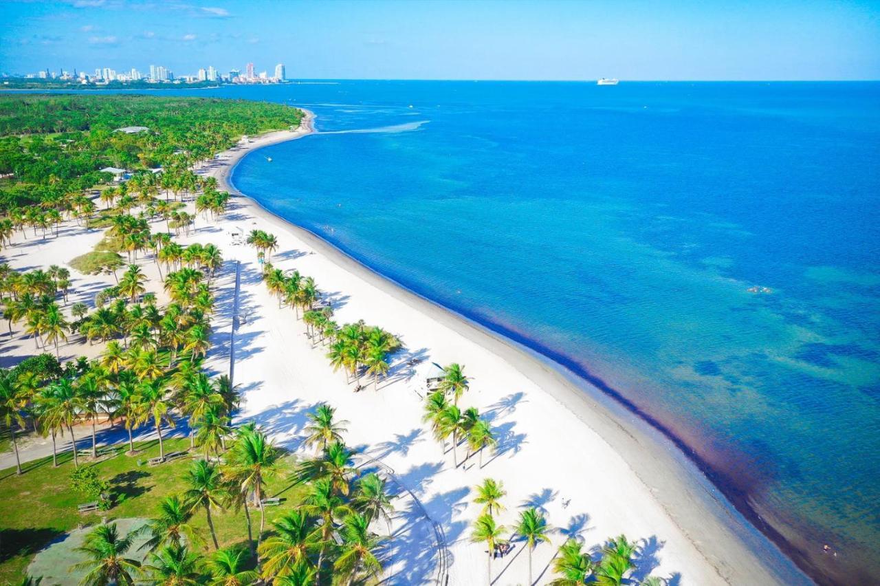 Intimate Casita Mia Minutes Away From Airport, Calle 8, Brickell, Coral Gables, The Beach And More! Майами Экстерьер фото