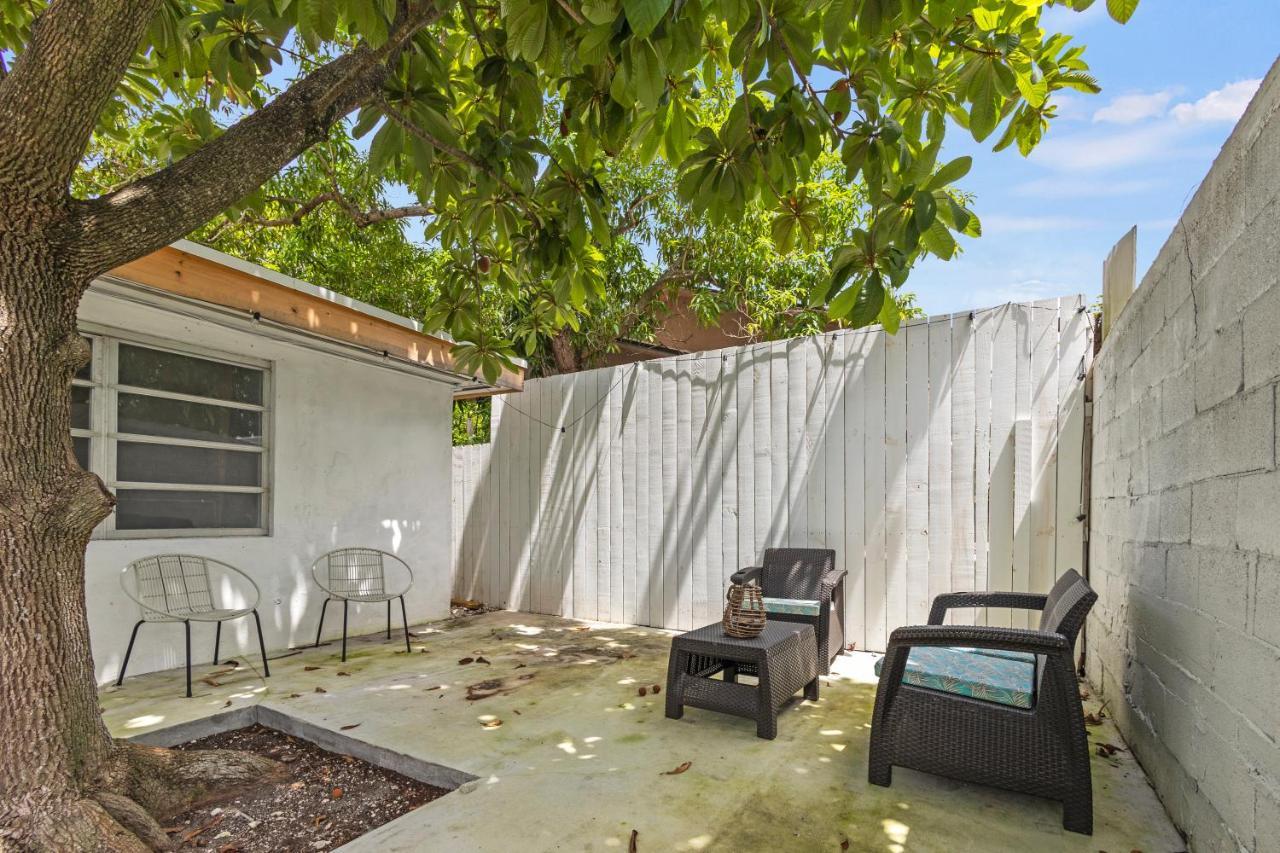 Intimate Casita Mia Minutes Away From Airport, Calle 8, Brickell, Coral Gables, The Beach And More! Майами Экстерьер фото